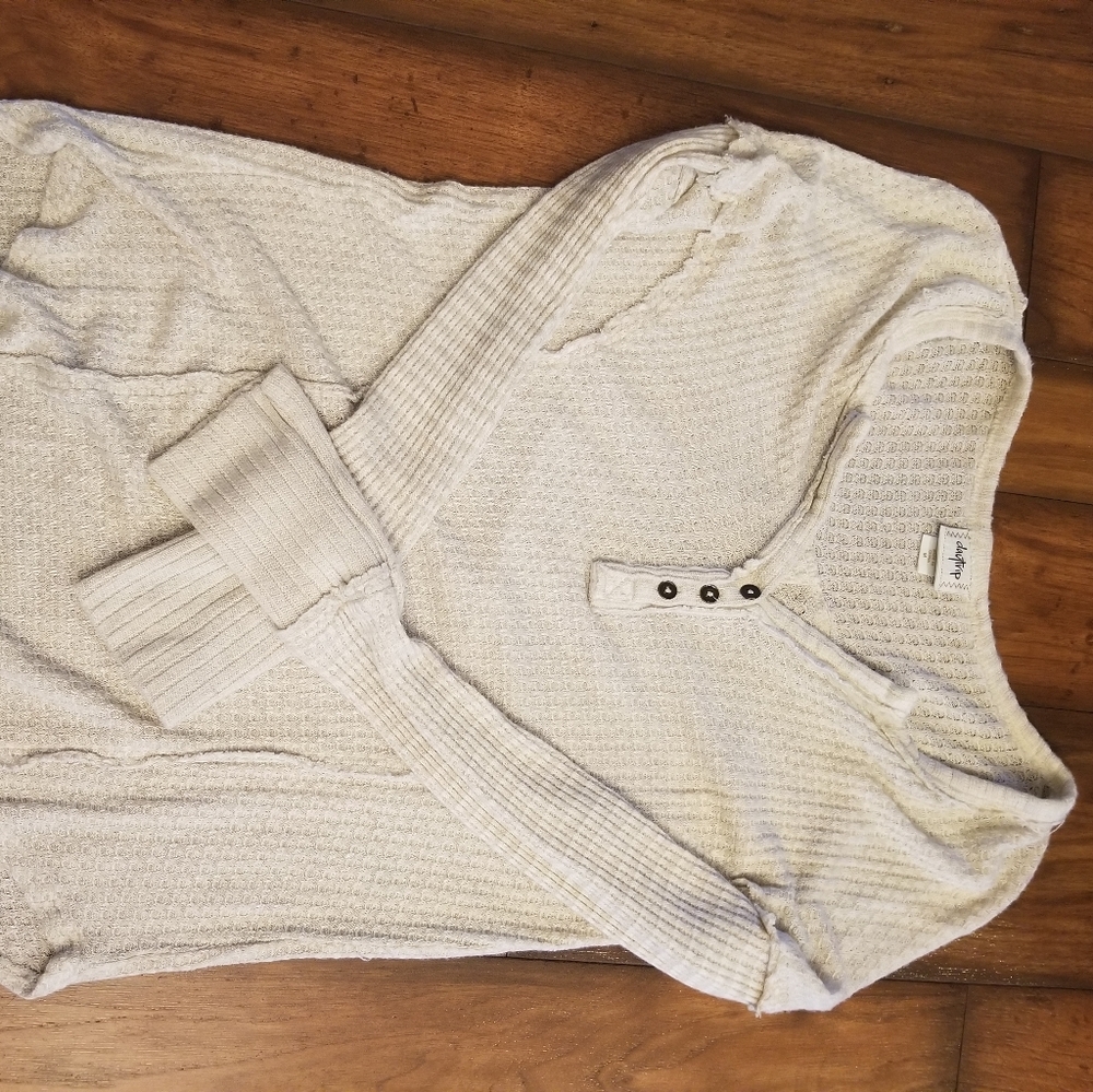 Daytrip women’s long sleeve